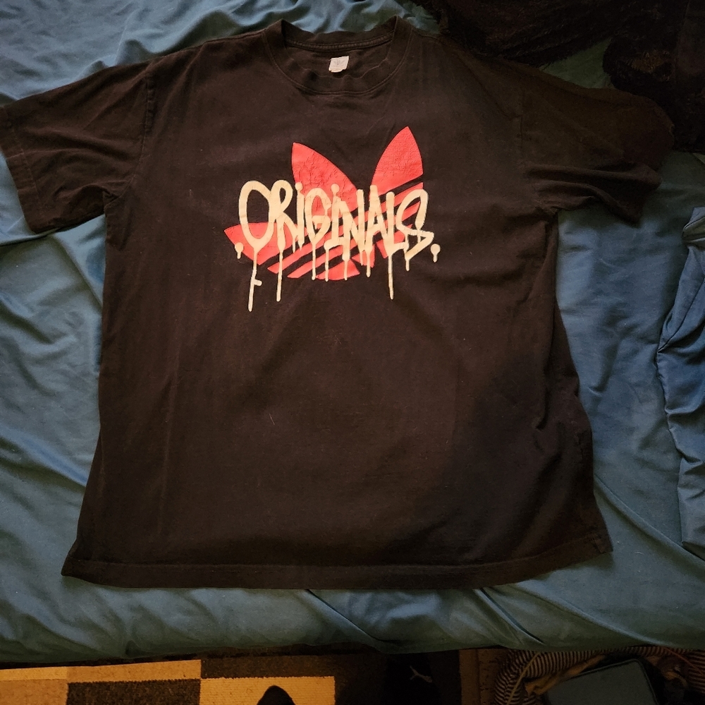 Adidas Originals Graffiti Drip Spellout Logo T Shirt Vintage Y2K